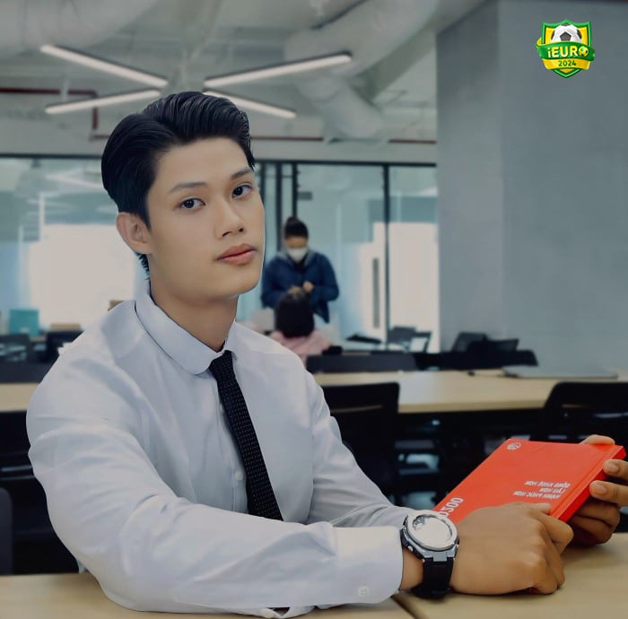 Chân dung BTV Thể thao Aarin Tùng Anh